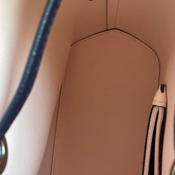 EUC Kate spade New York Eva lemon zest bucket bag/ crossbody - Picture 11 of 15